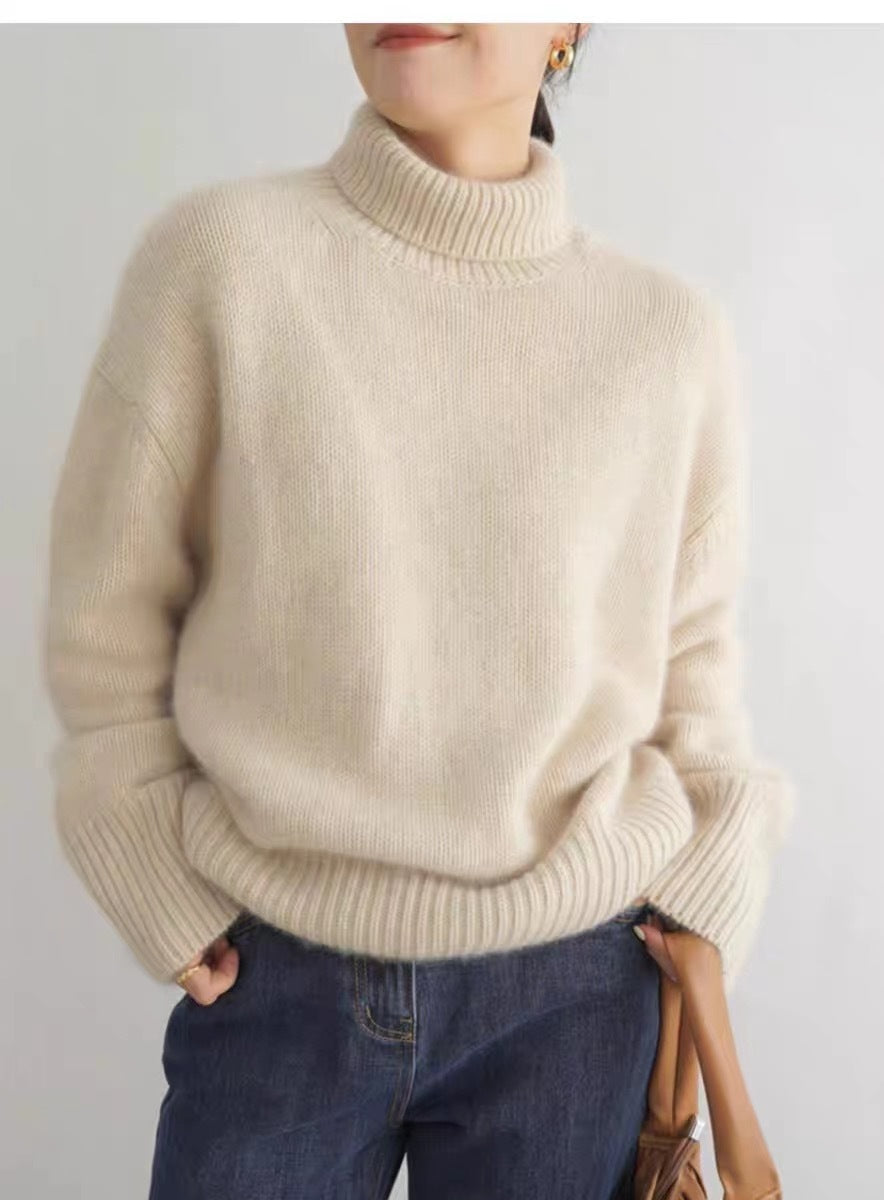 Elegant Wool Pullover Sweater – Loose Fit, Thick Knit, Minimalist Chic