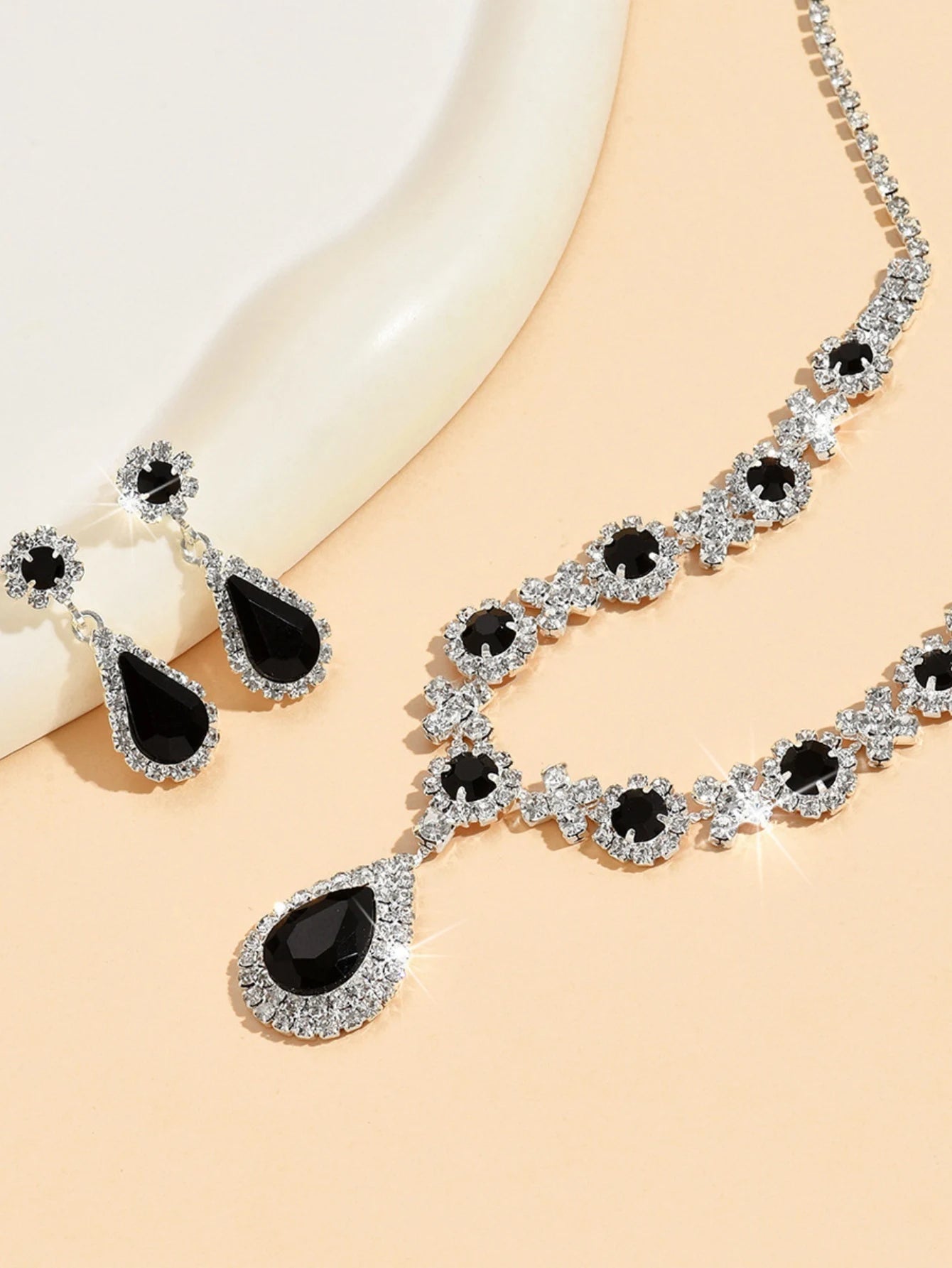 Royal Blue Crystal Necklace & Earring Set – Elegant Wedding & Evening Jewelry