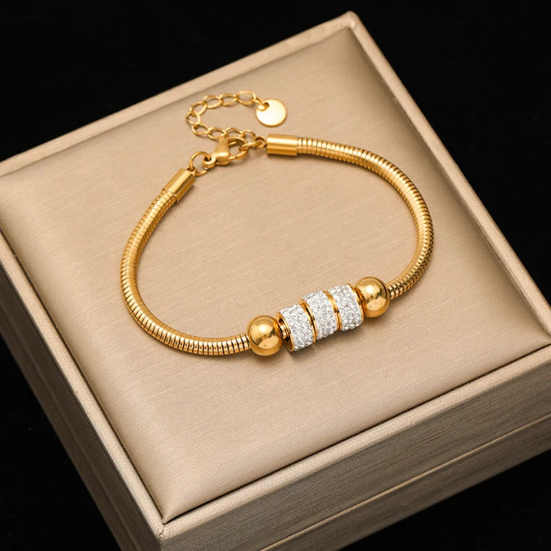 Zentra Gold Twist Bangle – Timeless & Waterproof
