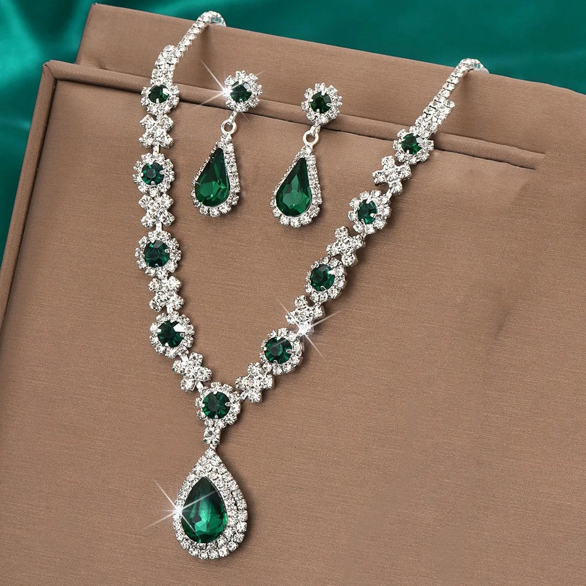 Royal Blue Crystal Necklace & Earring Set – Elegant Wedding & Evening Jewelry