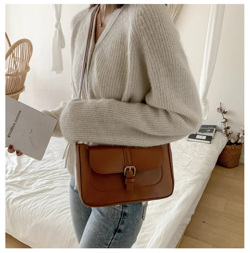 Zentra Elegant Buckle Crossbody Bag – Classic Wine Brown